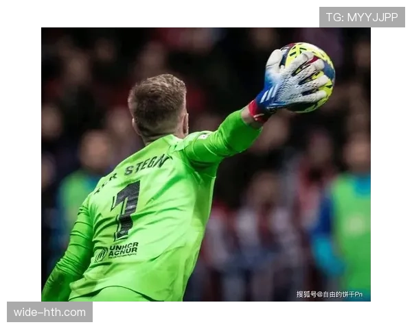 故意回传门将为何不算犯规？规则拆解守门员接球禁区内的判罚逻辑